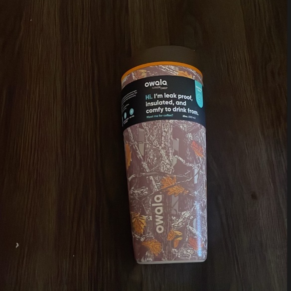 SOLD!!! Owala- 20 oz smooth sip slider - Out of Sight (camo) SOLD OUT - Picture 3 of 3